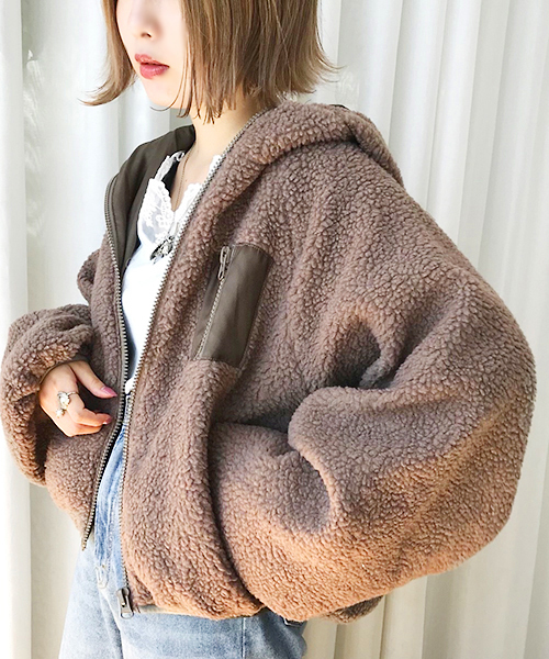 apres jour（アプレジュール）の「もこもこフードボアブルゾン【ZOZOTOWN限定アイテム】19AW★（ブルゾン・レディース・オフホワイト/モカ/ラベンダー/ライトベージュ/グレイッシュブルー・フリー）」の11枚目の写真