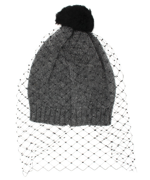 Ray BEAMS（レイビームス）の「BERNSTOCK SPEIRS / ポンポン ベール ニットキャップ（ニットキャップ/ビーニー・レディース・グレー・ONE SIZE）」の2枚目の写真