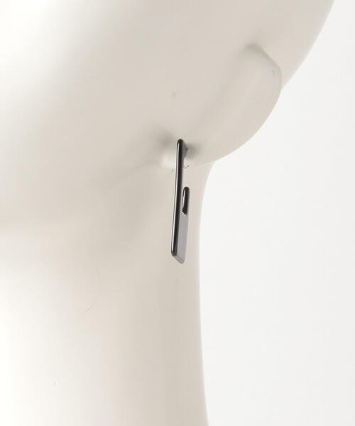 BEAUTY&YOUTH UNITED ARROWS（ビューティーアンドユースユナイテッドアローズ）の「BY マーブルスクエアプレートピアス о（ピアス（両耳用）・レディース・ダークグレー/ブラウン・FREE）」の3枚目の写真