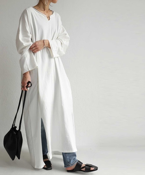 antiqua（アンティカ）の「キーネックロール襟ワンピース（ワンピース・レディース・ブラック/パープル/オフホワイト・FREE）」の15枚目の写真