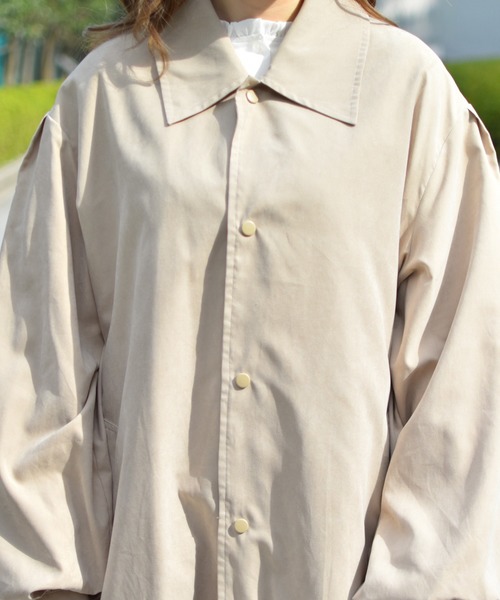 PairPair(ペアペア)の「裾バルーンステンカラーコート(男女兼用)(ステンカラーコート・レディース・ライトベージュ/モカ・FREE)」の14枚目の写真