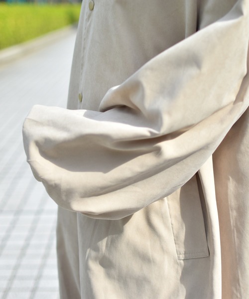 PairPair(ペアペア)の「裾バルーンステンカラーコート(男女兼用)(ステンカラーコート・レディース・ライトベージュ/モカ・FREE)」の15枚目の写真