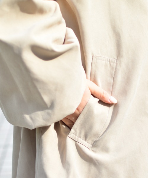 PairPair(ペアペア)の「裾バルーンステンカラーコート(男女兼用)(ステンカラーコート・レディース・ライトベージュ/モカ・FREE)」の16枚目の写真