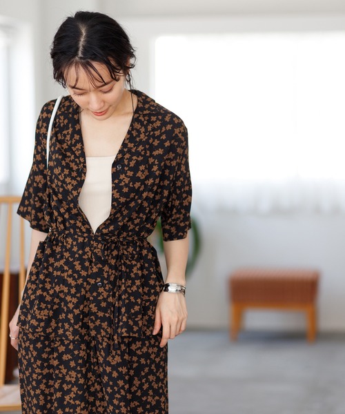 ADAM ET ROPE'（アダムエロペ）の「イージレーシャツジャケット（シャツ/ブラウス・レディース・ブラック/ネイビー・FREE）」の22枚目の写真