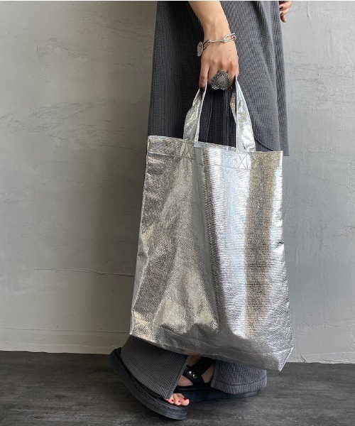 BINDU（ビンドゥー）の「[BINDU/ビンドゥー] シャイニートートバッグ（トートバッグ・レディース・ゴールド/シルバー・ONE SIZE）」の8枚目の写真