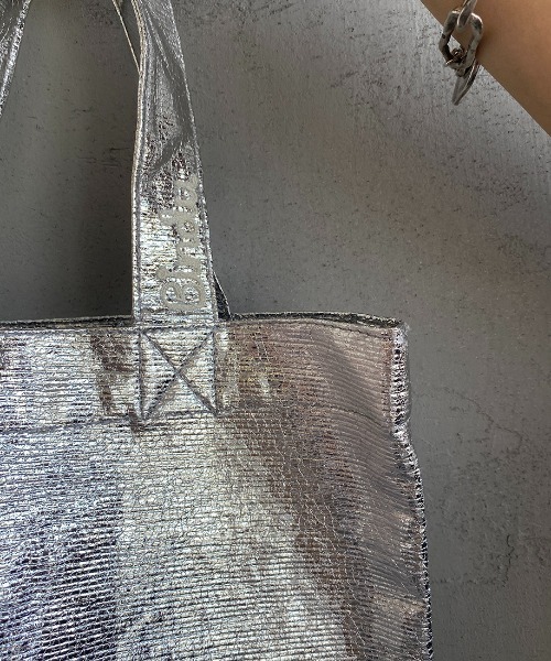 BINDU（ビンドゥー）の「[BINDU/ビンドゥー] シャイニートートバッグ（トートバッグ・レディース・ゴールド/シルバー・ONE SIZE）」の10枚目の写真