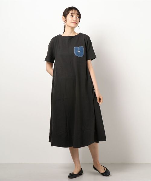 Lee(リー)の「【Lee】DENIMPOCKET FLARE DRESS(ワンピース・レディース・モカ/ブラック/ライトベージュ・FREE)」の9枚目の写真