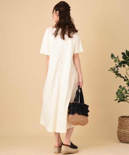 Lee(リー)の「【Lee】DENIMPOCKET FLARE DRESS(ワンピース・レディース・モカ/ブラック/ライトベージュ・FREE)」の14枚目の写真