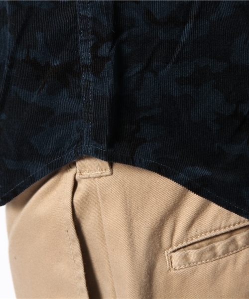 CIAOPANIC TYPY（チャオパニックティピー）の「コーデュロイカモ柄シャツ（シャツ/ブラウス・メンズ・オリーブ/ネイビー・LARGE/MEDIUM）」の8枚目の写真