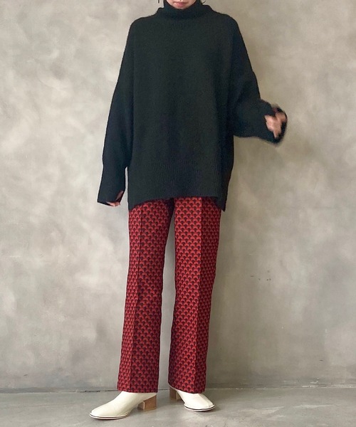 attrayant(アティロン)の「リブハイネックオーバーサイズニット(ニット/セーター・レディース・ホワイト/ブラック/ベージュ/グレー・FREE)」の17枚目の写真