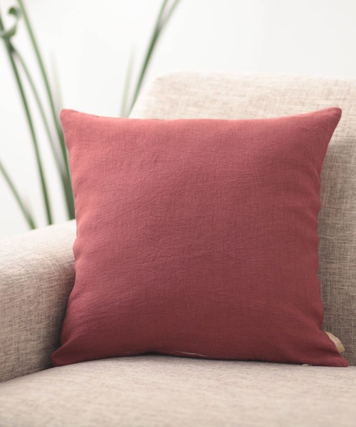 Jubilee（ジュビリー）の「洗いざらし 天然麻 100% ストーンウォッシュ　クッションカバー（クッション/クッションカバー・レディース・ネイビー/グレイッシュベージュ/ブラック/ローズ/ナチュラル/キャメル/カーキ/レッド/バーガンディー/グレー/ブルー/スカイブルー/ホワイト/ブラウン/マスタード・FREE）」の14枚目の写真