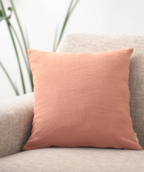 Jubilee（ジュビリー）の「洗いざらし 天然麻 100% ストーンウォッシュ　クッションカバー（クッション/クッションカバー・レディース・ネイビー/グレイッシュベージュ/ブラック/ローズ/ナチュラル/キャメル/カーキ/レッド/バーガンディー/グレー/ブルー/スカイブルー/ホワイト/ブラウン/マスタード・FREE）」の15枚目の写真