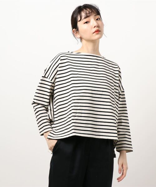 M y u(ミュー)の「バックフリルボーダーT(Tシャツ/カットソー・レディース・ホワイト/ブラック/サックスブルー・FREE)」の20枚目の写真