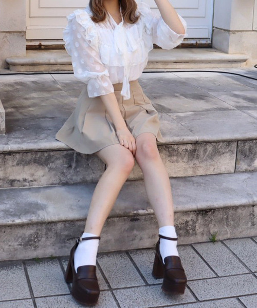 Crea titty&Co. PETIT(クレアティティーアンドコープチ)の「【Crea titty&Co.PETIT】Crea ボウタイフリルトップス(シャツ/ブラウス・レディース・オフホワイト/ベージュ・FREE)」の6枚目の写真