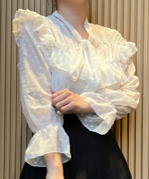 Crea titty&Co. PETIT(クレアティティーアンドコープチ)の「【Crea titty&Co.PETIT】Crea ボウタイフリルトップス(シャツ/ブラウス・レディース・オフホワイト/ベージュ・FREE)」の14枚目の写真