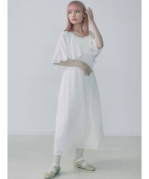 merry jenny（メリージェニー）の「フレアケープリボンロングワンピース（ワンピース・レディース・ブラック/ベージュ/オフホワイト・FREE）」の9枚目の写真