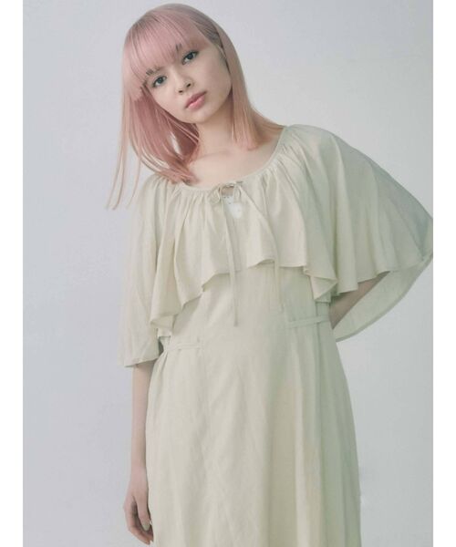 merry jenny（メリージェニー）の「フレアケープリボンロングワンピース（ワンピース・レディース・ブラック/ベージュ/オフホワイト・FREE）」の22枚目の写真