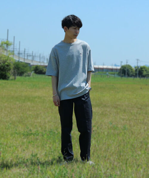 GLOSTER（グロスター）の「【ROSTER BEAR / ロスターベア】【WEB限定カラーあり】別注ワンポイント刺しゅうTシャツ（Tシャツ/カットソー・メンズ・ホワイト/ブラック/ベージュ/オリーブ/ネイビー/グレー・M/L）」の11枚目の写真