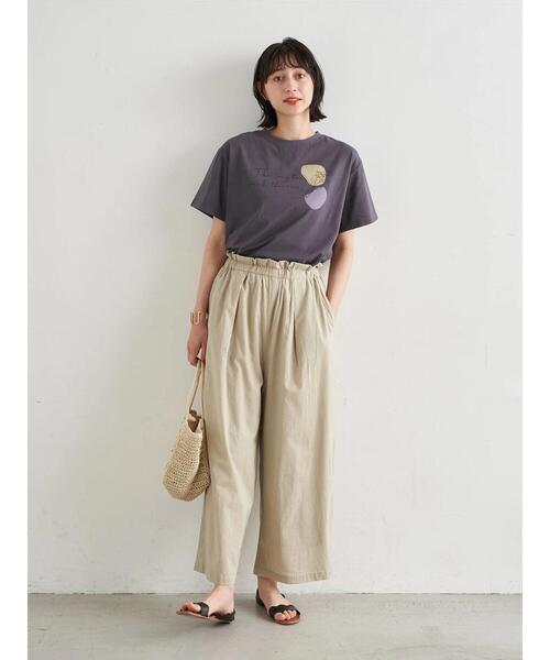 earth music&ecology（アースミュージックアンドエコロジー）の「Take time to smell BOX Tシャツ ＊（Tシャツ/カットソー・レディース・グレイッシュベージュ/チャコールグレー/オフホワイト・FREE）」の19枚目の写真