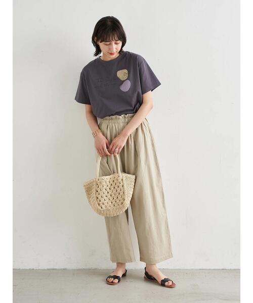 earth music&ecology（アースミュージックアンドエコロジー）の「Take time to smell BOX Tシャツ ＊（Tシャツ/カットソー・レディース・グレイッシュベージュ/チャコールグレー/オフホワイト・FREE）」の20枚目の写真