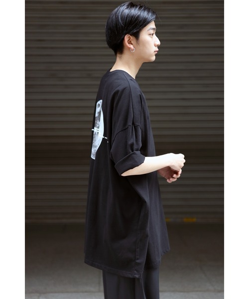 CREARE -LINO-（クレアーレリノ）の「オーバーサイズ ムーンプリントロゴTEE<ユニセックス>（Tシャツ/カットソー・メンズ・ブラック/ホワイト/ブルー/チャコールグレー・FREE）」の19枚目の写真