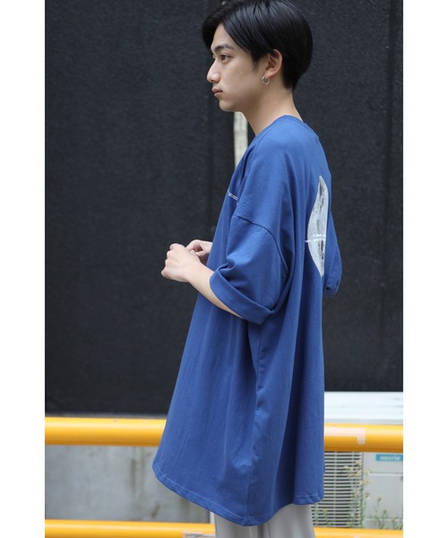 CREARE -LINO-（クレアーレリノ）の「オーバーサイズ ムーンプリントロゴTEE<ユニセックス>（Tシャツ/カットソー・メンズ・ブラック/ホワイト/ブルー/チャコールグレー・FREE）」の8枚目の写真