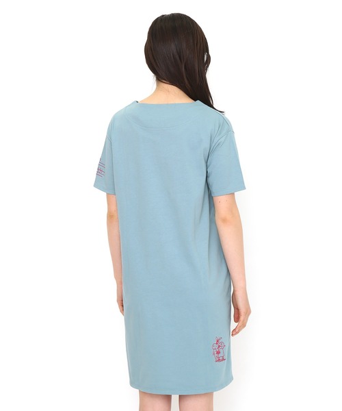 #グラニフ#パーカー#ワンピース#チュニック#クレヨンしんちゃん#兎#新品#Ｆ グラニフ#パーカー#ワンピース#チュニック#クレヨンしんちゃん