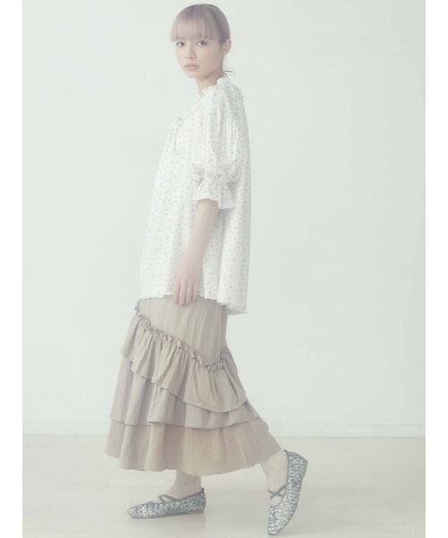 merry jenny（メリージェニー）の「floral サーマルギャザーチュニック（Tシャツ/カットソー・レディース・ベージュ/オフホワイト・FREE）」の10枚目の写真