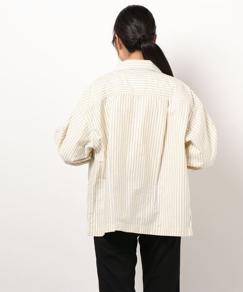 BROOKLYN OVERALL（ブルックリンオーバーオール）の「オックスストライプシャツブルゾン（ブルゾン・レディース・ネイビー/イエロー・FREE）」の4枚目の写真