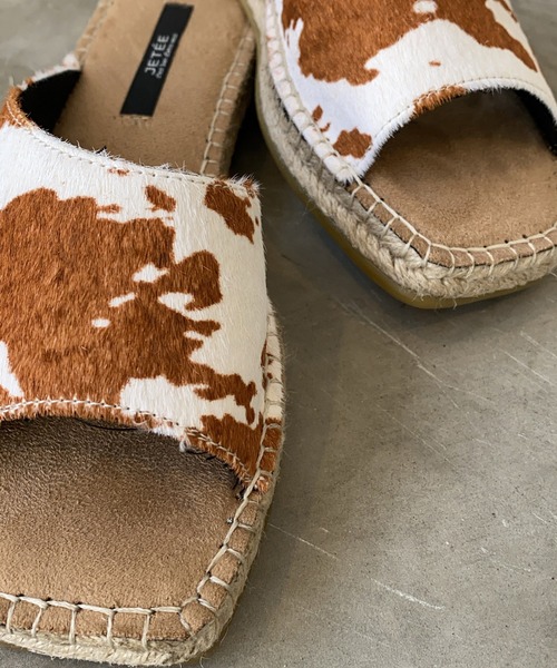 CAPRICIEUX LE'MAGE(カプリシューレマージュ)の「ジュートミュールサンダル(サンダル・レディース・ブラウン・39/37)」の6枚目の写真