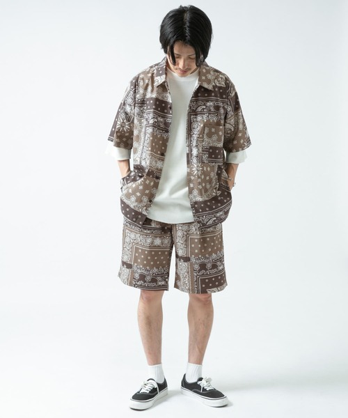 ITEMS URBANRESEARCH(アイテムズ アーバンリサーチ)の「【セットアップ着用可能】クレイジーペイズリー半袖シャツ(シャツ/ブラウス・メンズ・ブラック/ネイビー/ブラウン・MEDIUM/LARGE)」の10枚目の写真