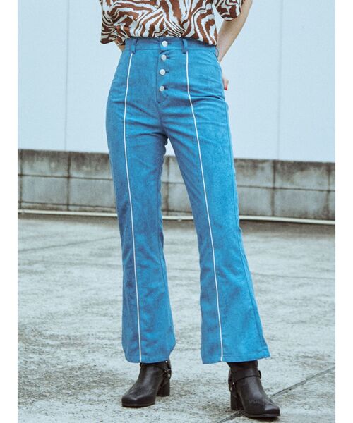 jouetie（ジュエティ）の「パイピングフレアパンツ（その他パンツ・レディース・アイボリー/ブラック/ブルー・MEDIUM）」の2枚目の写真