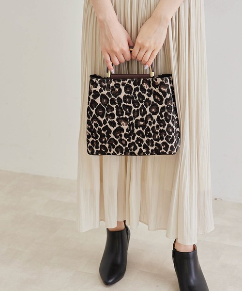 ROPE' PICNIC（ロペピクニック）の「Dメタルハンドル2層ミドルトート&ショルダーバッグ（ショルダーバッグ・レディース・ブラック/ダークブラウン/キナリ・FREE）」の18枚目の写真