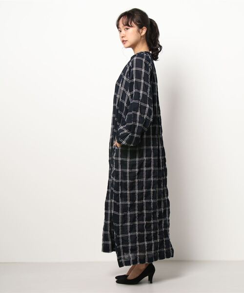 nicholson and nicholson（ニコルソンアンドニコルソン）の「【nicholson and nicholson】ギャザーシャツドレス CHECK WOMEN（ワンピース・レディース・ブルー系その他5・38）」の3枚目の写真
