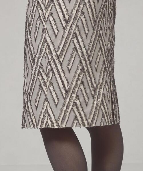 closet story(クローゼットストーリー)の「<closet story(クローゼットストーリー)>ダイヤ ジャカード フリンジ タイトスカート -ウォッシャブル-(スカート・レディース・ホワイト/ブラック・FREE)」の5枚目の写真