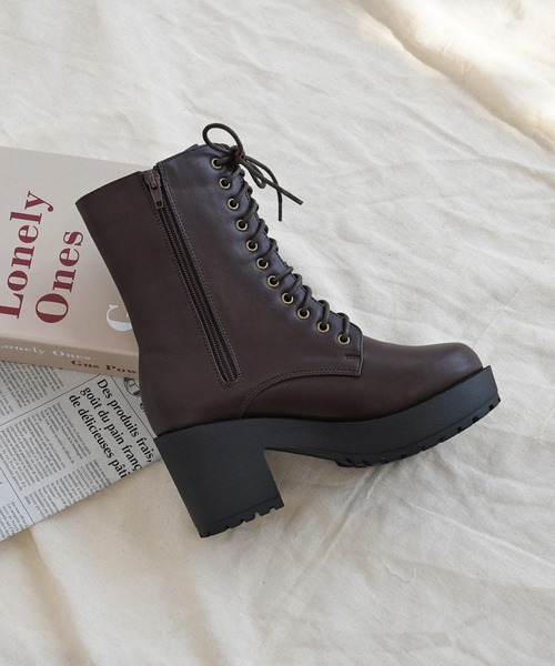 NOFALL(ノーフォール)の「タンクソールレースアップミドルブーツ(ブーツ・レディース・ホワイト/ブラック/ダークブラウン・S/M/L/LL/3L/SS)」の13枚目の写真