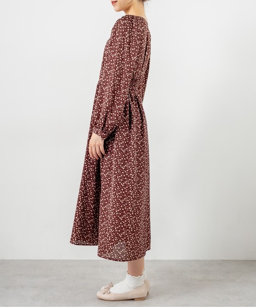 OLIVE des OLIVE（オリーブデオリーブ）の「【WEB限定】Vネックボリュームワンピース（ワンピース・レディース・ブラック/ベージュ/グリーン/ボルドー・FREE）」の16枚目の写真