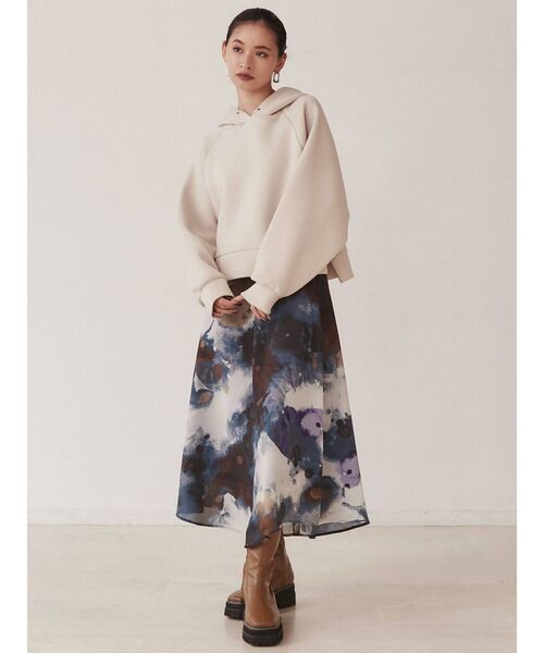 MURUA(ムルーア)の「ボンディングショートパーカー(パーカー・レディース・ブラック/ブルー/アイボリー・FREE)」の5枚目の写真