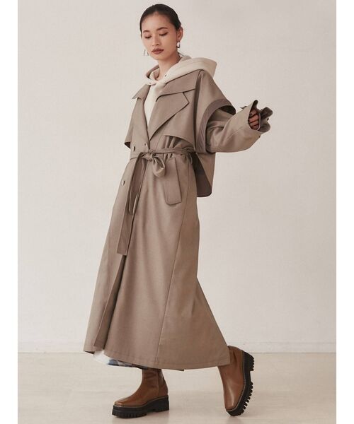 MURUA(ムルーア)の「ボンディングショートパーカー(パーカー・レディース・ブラック/ブルー/アイボリー・FREE)」の9枚目の写真