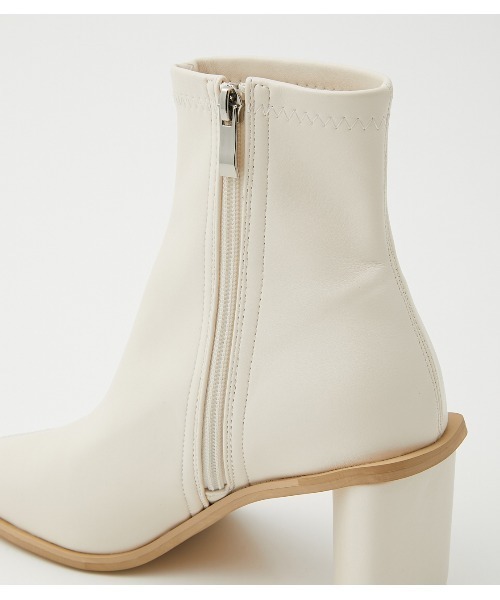 AZUL by moussy（アズールバイマウジー）の「STRETCH SHORT BOOTS/ストレッチショートブーツ（ブーツ・レディース・ブラック/アイボリー・SMALL/MEDIUM/LARGE）」の12枚目の写真