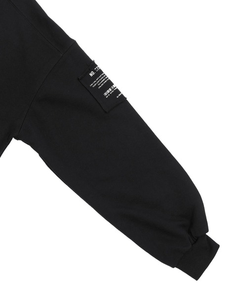 Figments（フィグメンツ）の「スリーブパッチスウェット（スウェット・レディース・ブラック/杢グレー・FREE）」の5枚目の写真