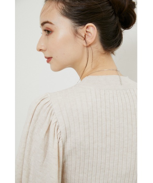 rienda（リエンダ）の「ラウンドスリーブニットトップス（ニット/セーター・レディース・ライトブルー/ブラック/ブラウン/ライトベージュ・FREE）」の11枚目の写真