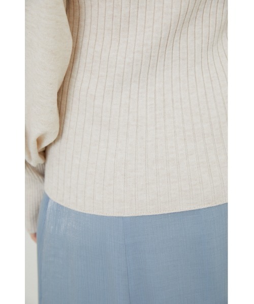 rienda（リエンダ）の「ラウンドスリーブニットトップス（ニット/セーター・レディース・ライトブルー/ブラック/ブラウン/ライトベージュ・FREE）」の14枚目の写真