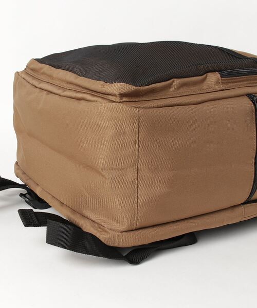 UNIVERSAL OVERALL(ユニバーサルオーバーオール)の「【UNIVERSAL OVERALL】ユニバーサルオーバーオール Storage BIG リュック バックパック UVO-092(LU-092A)(バックパック/リュック・メンズ・ダークベージュ/ブラック/カーキ/オレンジ・FREE)」の6枚目の写真