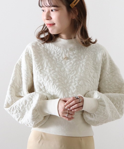 Cheek（チーク）の「花柄膨れリブハイネックプルオーバー（スウェット・レディース・オフホワイト/ブラック/ブルー・MEDIUM）」の2枚目の写真