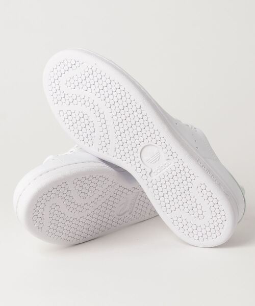 adidas(アディダス)の「adidas STAN SMITH W アディダス スタンスミス W(スニーカー・レディース・ホワイト系その他・23cm/25cm/24.5cm/24cm/23.5cm)」の3枚目の写真