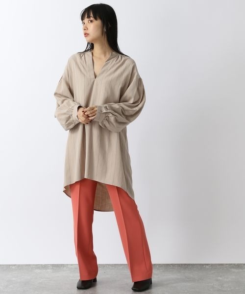 LOWRYS FARM（ローリーズファーム）の「スキッパーチュニックＬＳ　262443（シャツ/ブラウス・レディース・ダークブラウン/ベージュ/パープル/グリーン・FREE）」の5枚目の写真