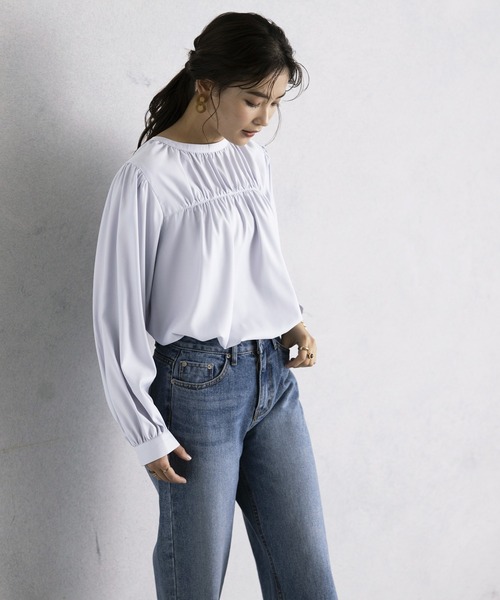 GeeRA(ジーラ)の「前後2WAYシャーリングタイブラウス(シャツ/ブラウス・レディース・ドット/ライトグレー/ブルー・MEDIUM/LARGE/X-LARGE)」の5枚目の写真