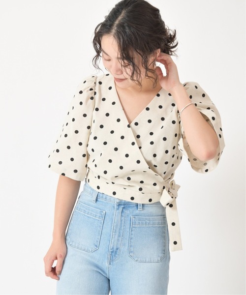 U by SPICK&SPAN（ユーバイスピックアンドスパン）の「カシュクールフレアブラウス◆（シャツ/ブラウス・レディース・ホワイト系その他/グリーン系その他・38/36）」の7枚目の写真