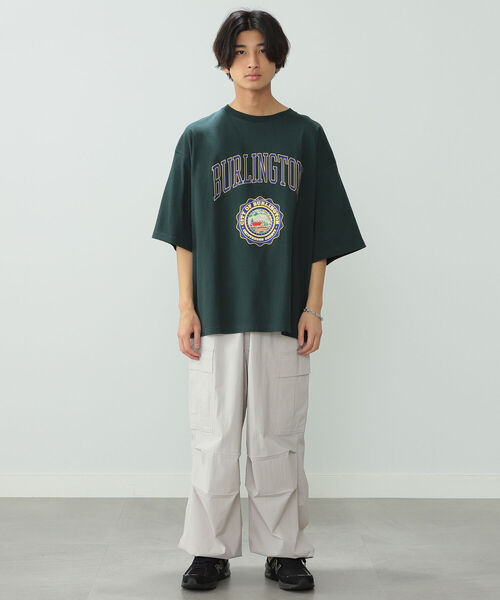 BeAMS DOT（ビームスドット）の「【WEB限定】BeAMS DOT / カレッジ プリントTシャツ（Tシャツ/カットソー・メンズ・ライトグレー/グリーン・MEDIUM/LARGE）」の8枚目の写真